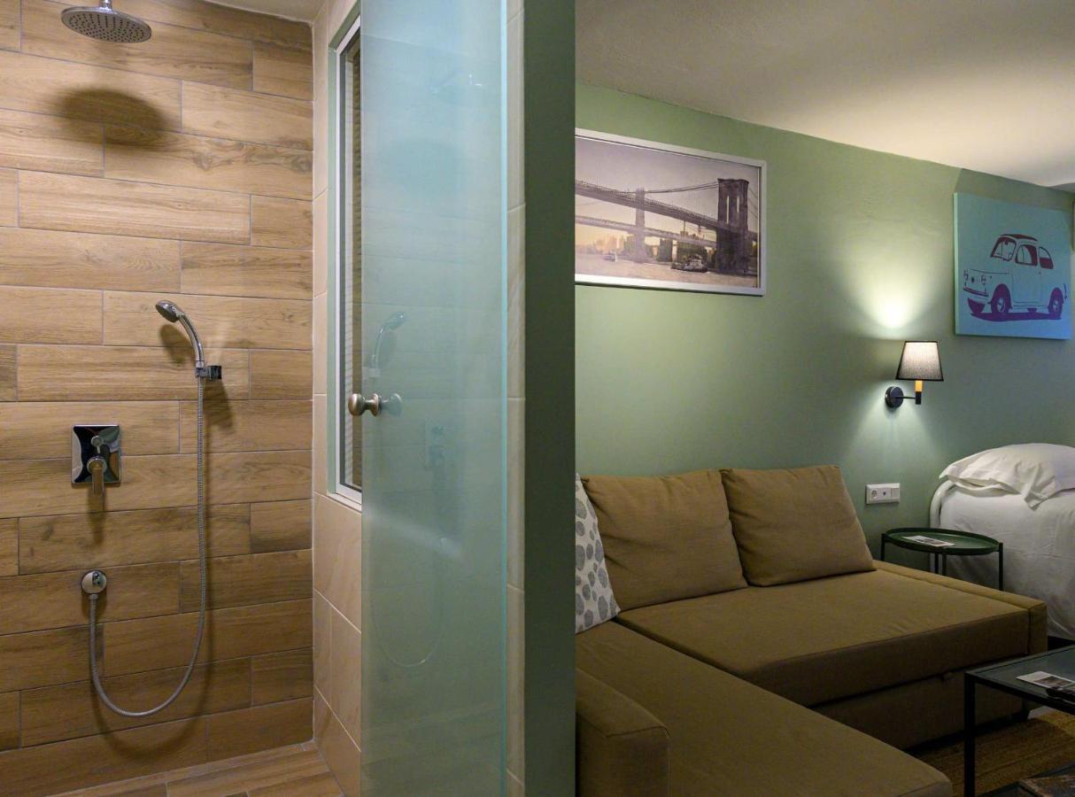 Pol'S Studio, Kalamata Mediterranean Apartments 外观 照片