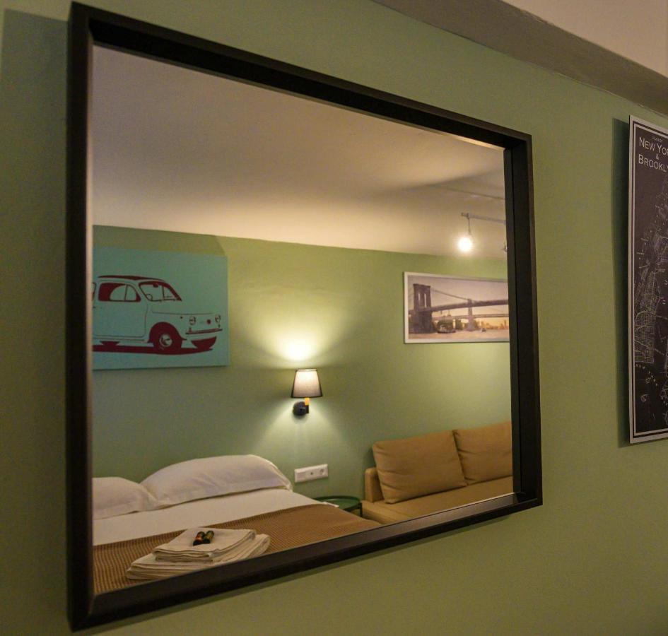 Pol'S Studio, Kalamata Mediterranean Apartments 外观 照片