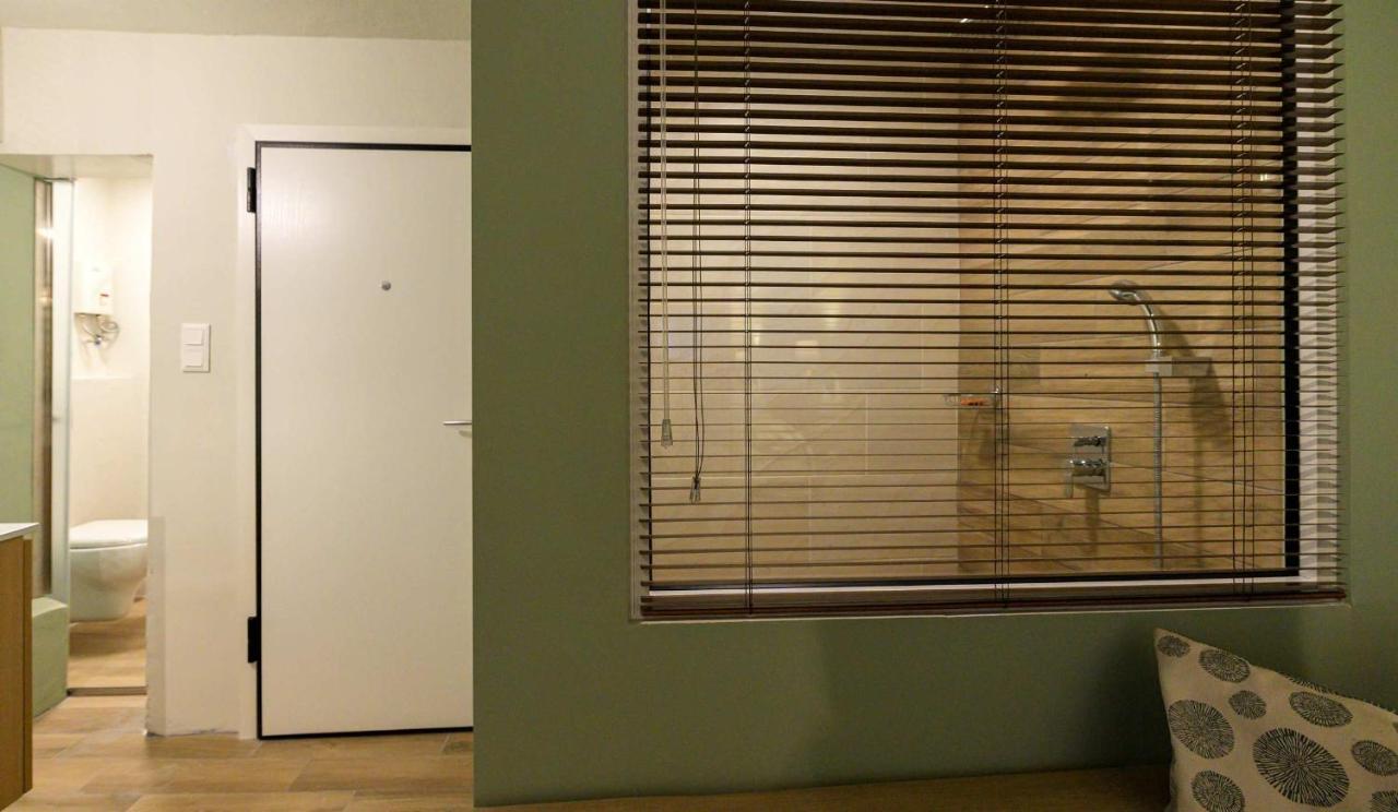 Pol'S Studio, Kalamata Mediterranean Apartments 外观 照片