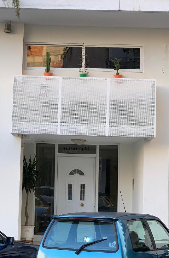 Pol'S Studio, Kalamata Mediterranean Apartments 外观 照片