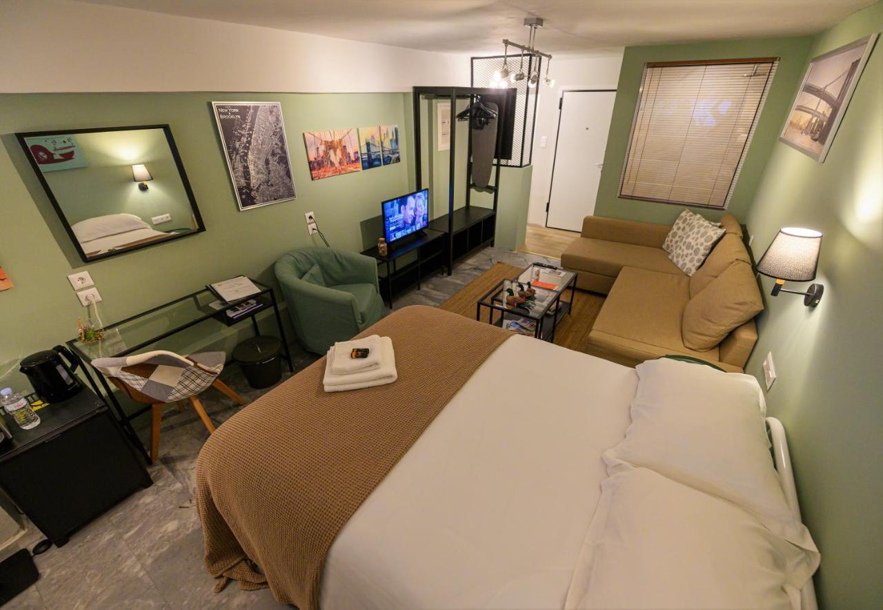Pol'S Studio, Kalamata Mediterranean Apartments 外观 照片