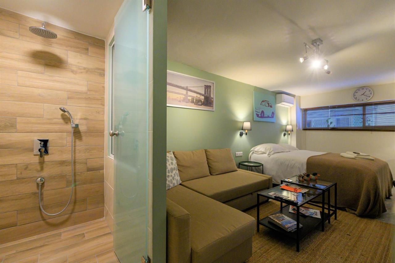Pol'S Studio, Kalamata Mediterranean Apartments 外观 照片