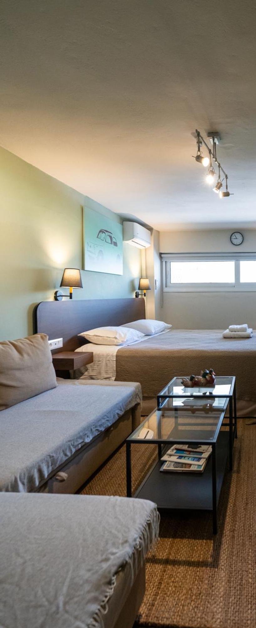 Pol'S Studio, Kalamata Mediterranean Apartments 外观 照片
